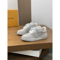 Louis Vuitton Trainer Sneaker